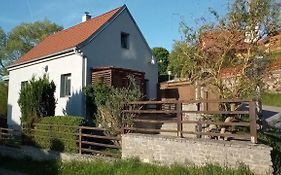 Apartman 319
